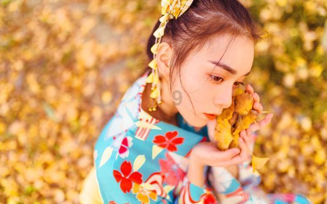 对海鸥56分钟3球,阿德巴约成卢顿首个英超戴帽的球员